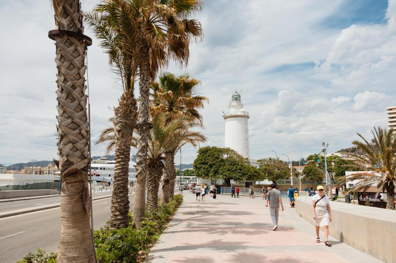 In The Historic Center Of Malaga, Very Close To The Beach And The Ave Train Station, With Private Parking Exteriör bild
