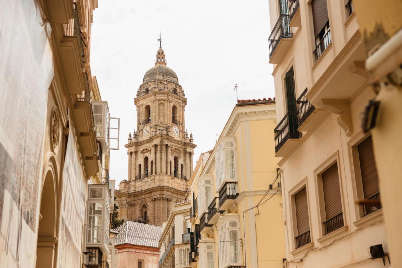 In The Historic Center Of Malaga, Very Close To The Beach And The Ave Train Station, With Private Parking Exteriör bild